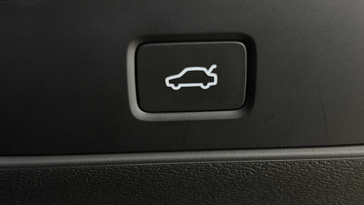 Used Volvo XC40 2024 for sale - 76336262: Photo 30