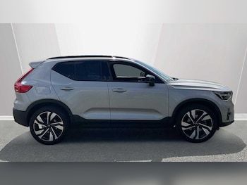 Used Volvo XC40 2024 for sale - 75464015: Photo