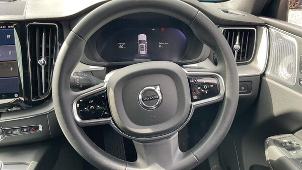 Used Volvo XC60 2024 for sale - 75464248: Photo 10