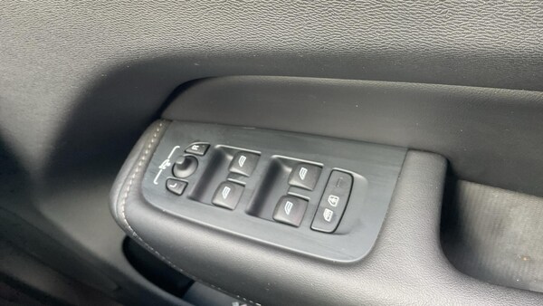 Used Volvo XC60 2024 for sale - 75464248: Photo 23