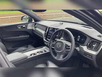 Used Volvo XC60 2024 for sale - 75464248: Photo