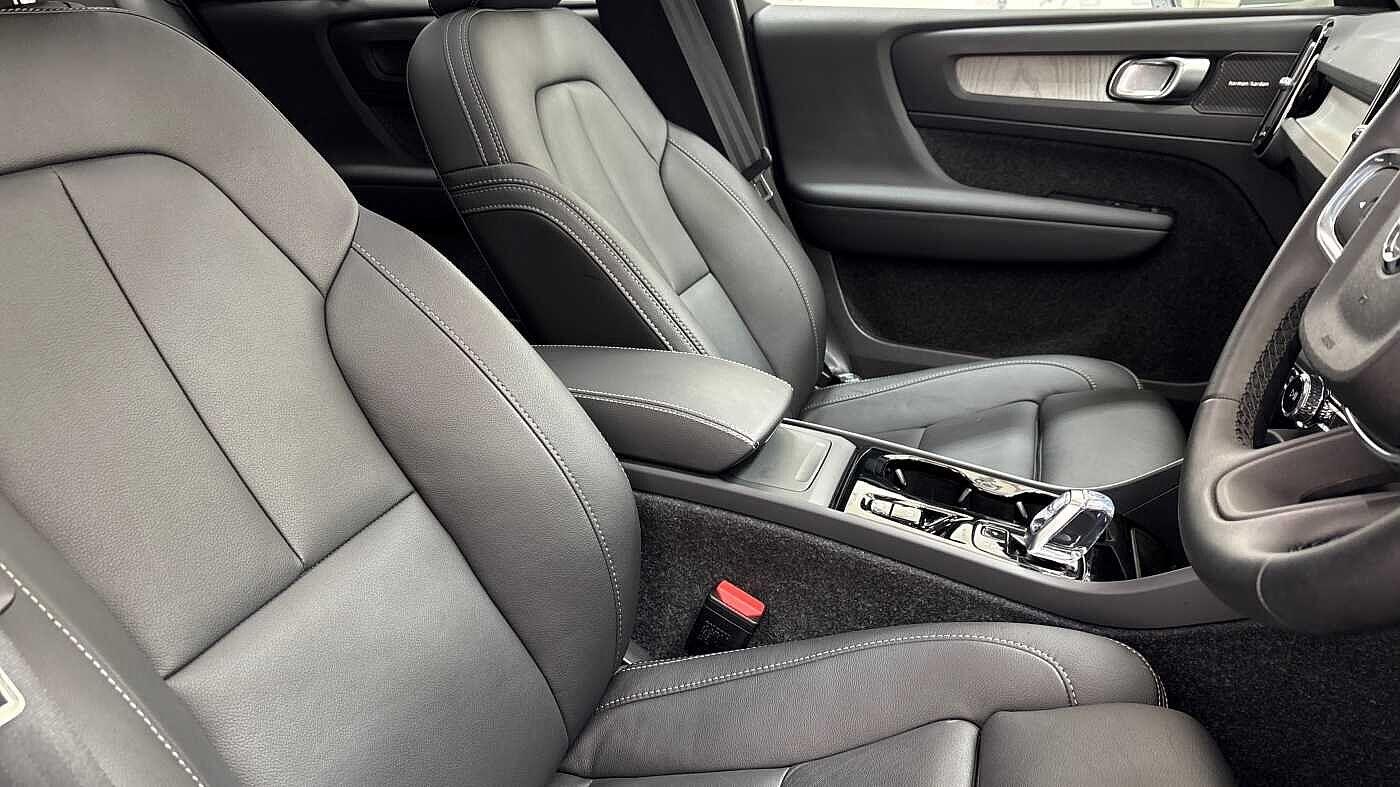 Used Volvo XC40 2025 for sale - 76337027: Photo 29