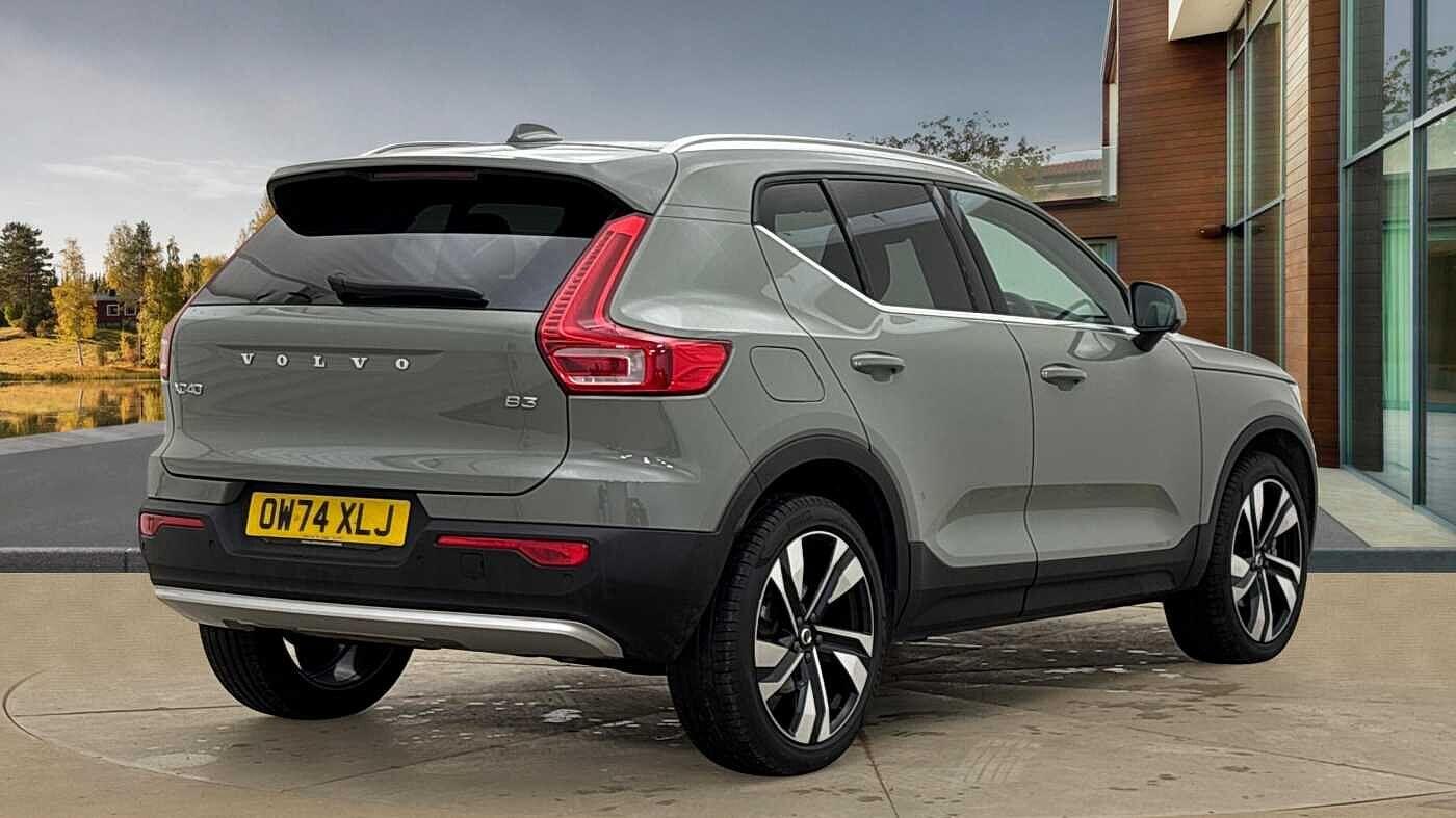 Used Volvo XC40 2025 for sale - 76337027: Photo 3