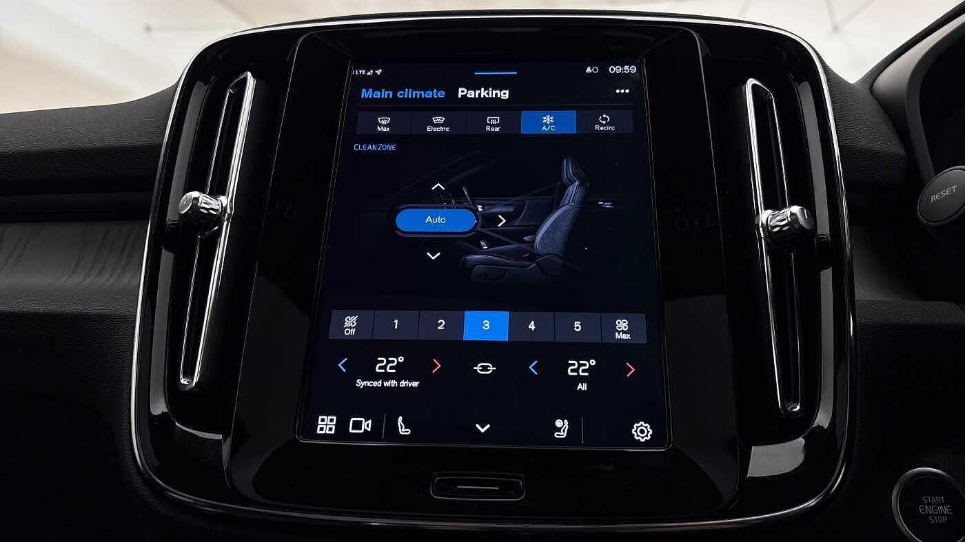 Used Volvo XC40 2025 for sale - 76337027: Photo 39