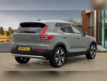 Used Volvo XC40 2025 for sale - 76337027: Photo
