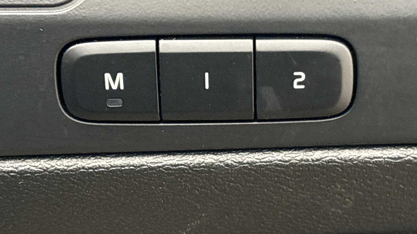 Used Volvo XC40 for sale - 77238247: Photo 25