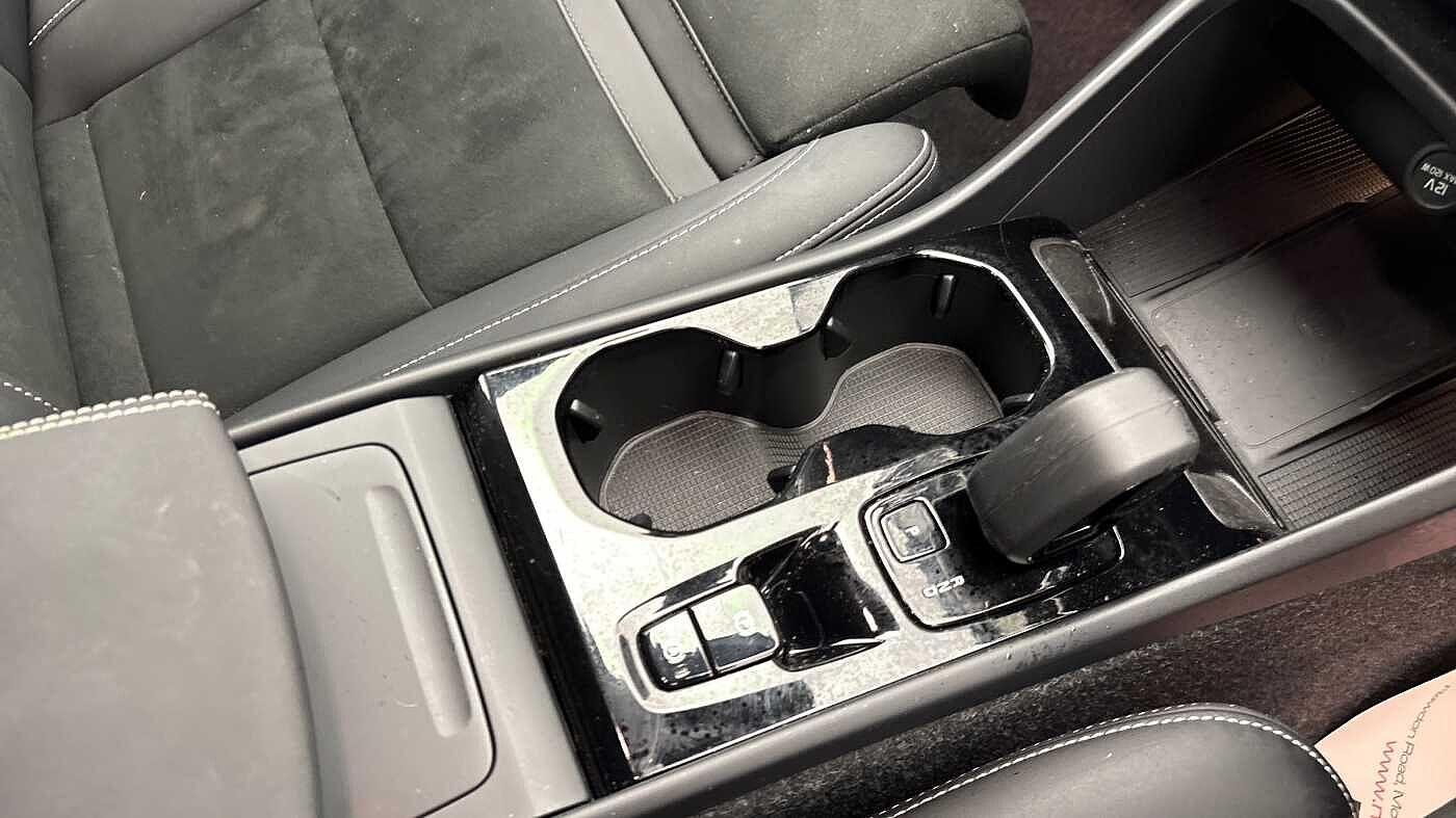 Used Volvo XC40 for sale - 77238247: Photo 31