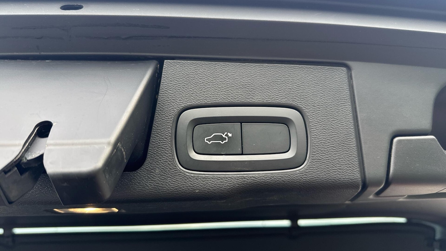 Used Volvo XC60 2020 for sale - 76715194: Photo 35