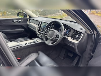 Used Volvo XC60 2020 for sale - 76715194: Photo