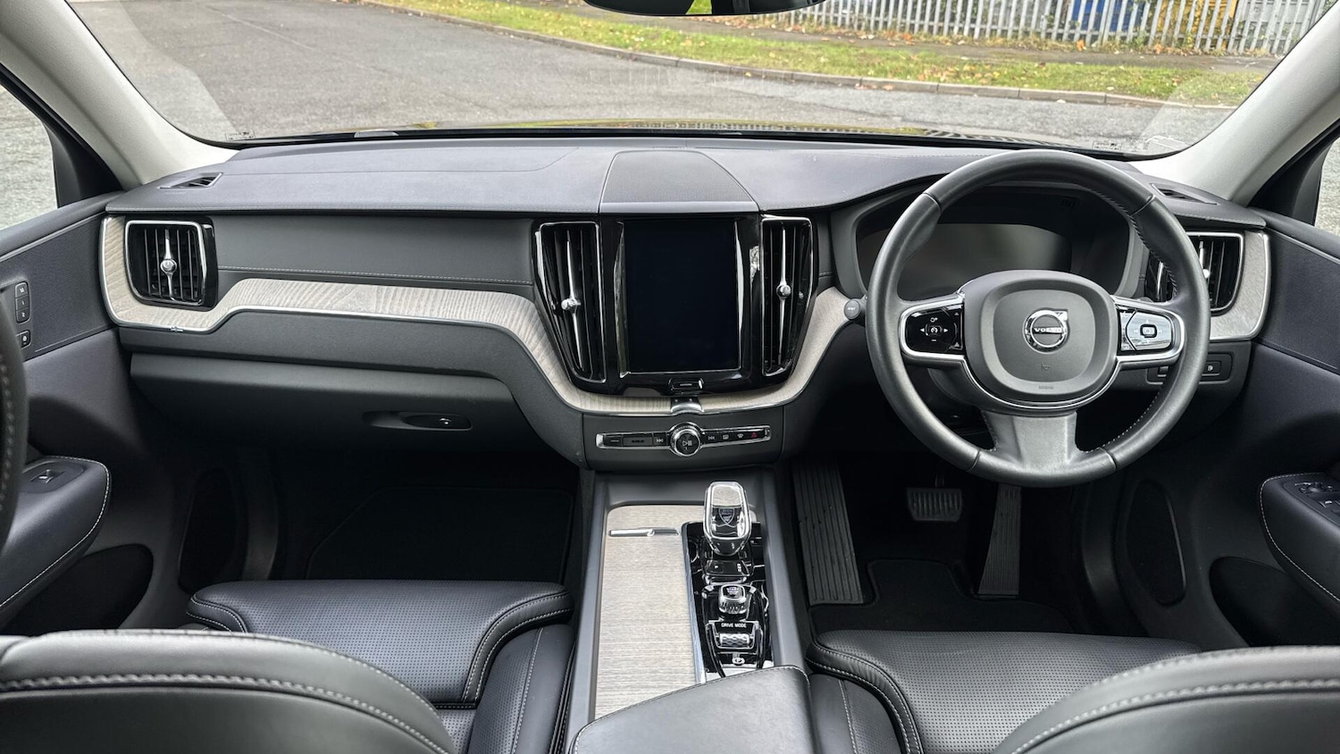 Used Volvo XC60 2020 for sale - 76715194: Photo 5