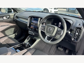 Used Volvo XC40 2025 for sale - 76786683: Photo