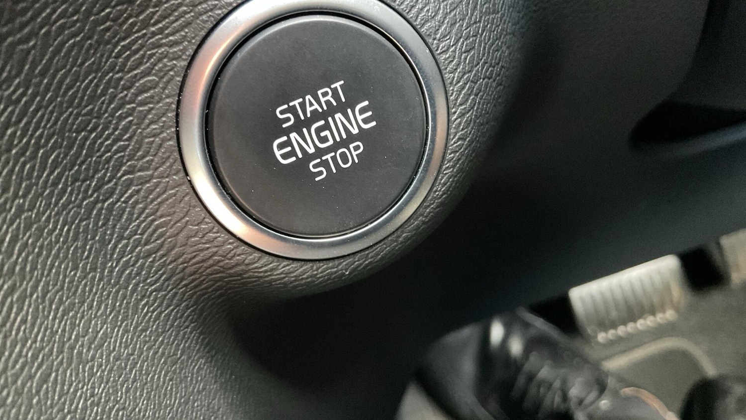 Used Volvo XC40 2025 for sale - 76336653: Photo 27