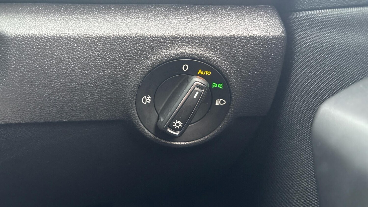 Used Volkswagen T-Roc 2020 for sale - 77425517: Photo 14