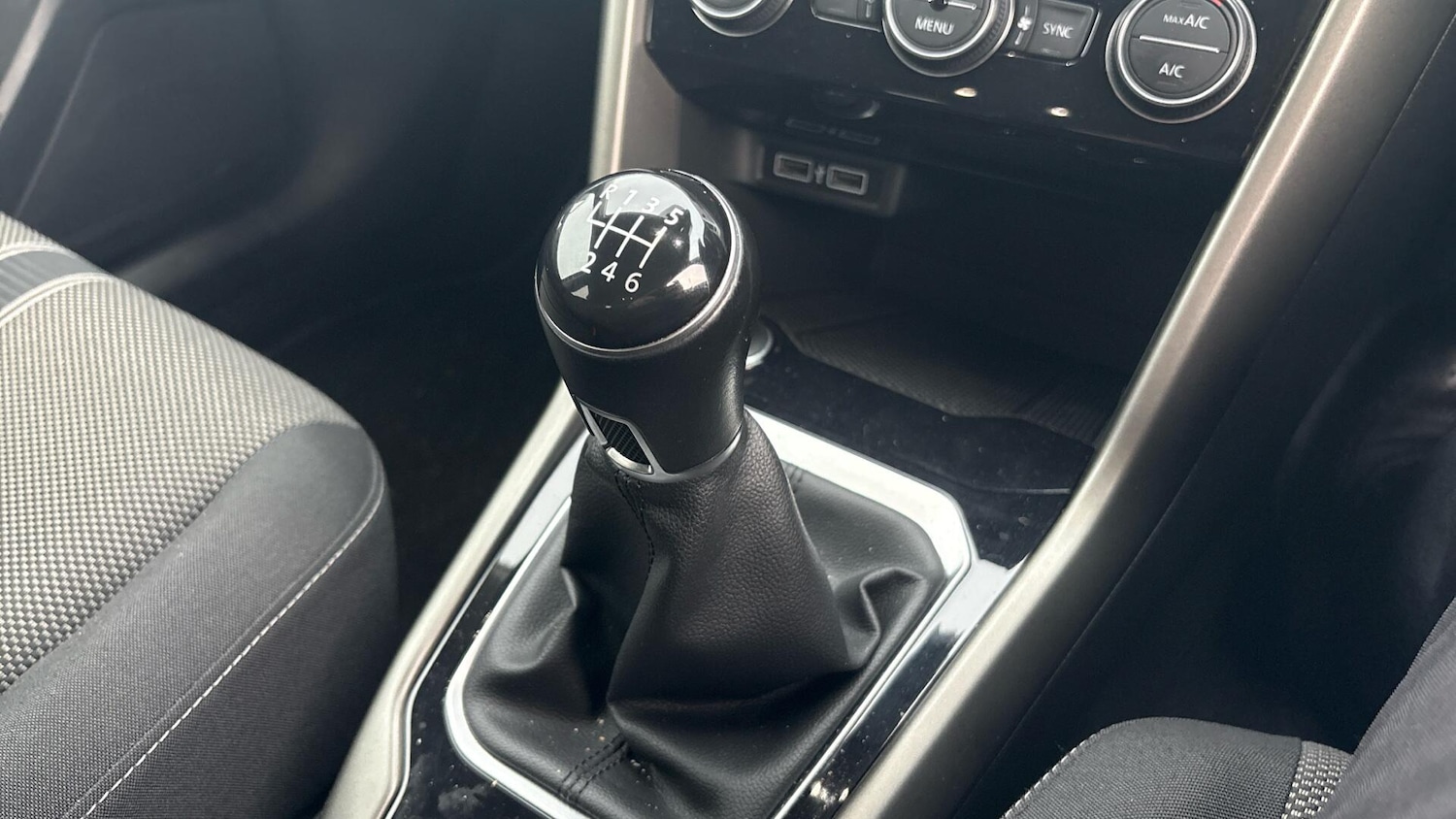 Used Volkswagen T-Roc 2020 for sale - 77425517: Photo 23