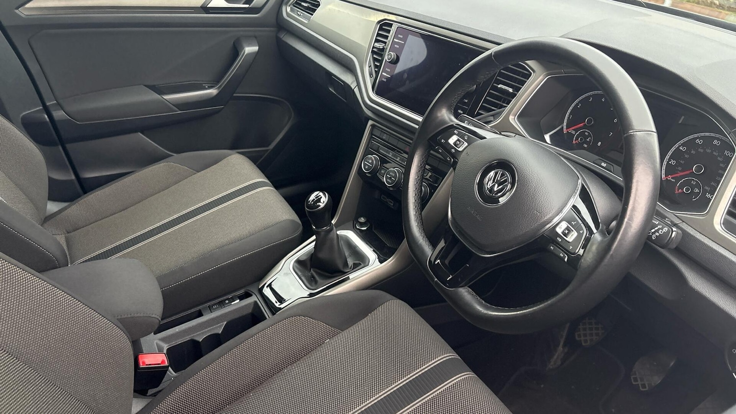 Used Volkswagen T-Roc 2020 for sale - 77425517: Photo 4