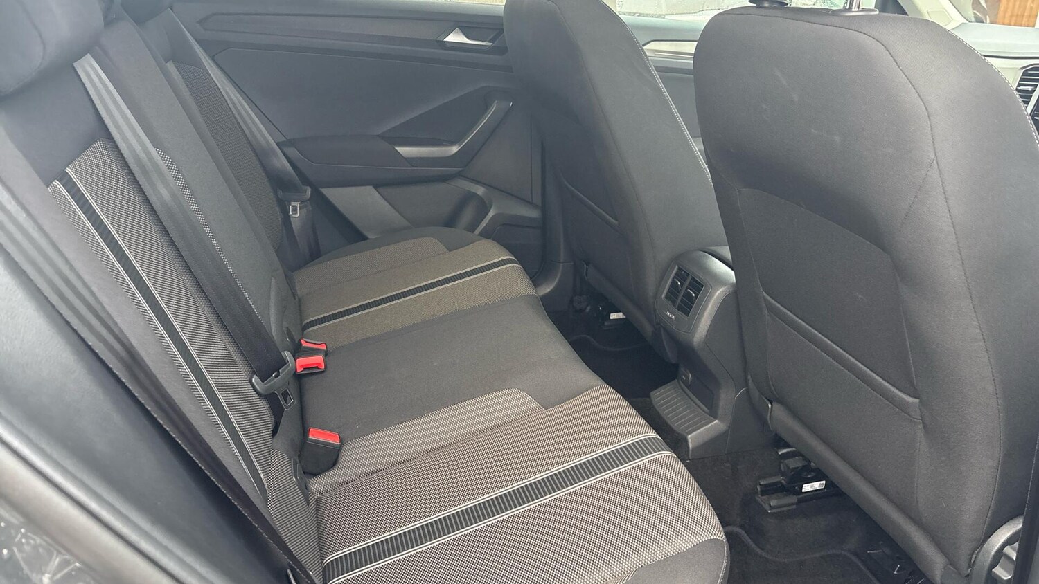 Used Volkswagen T-Roc 2020 for sale - 77425517: Photo 6