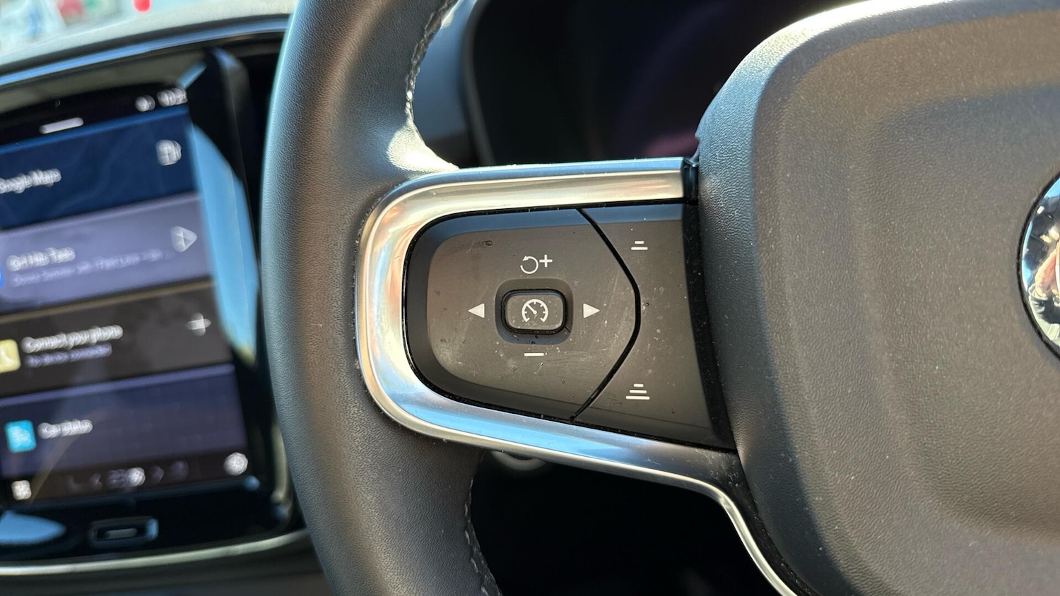 Used Volvo XC40 2023 for sale - 76094666: Photo 19