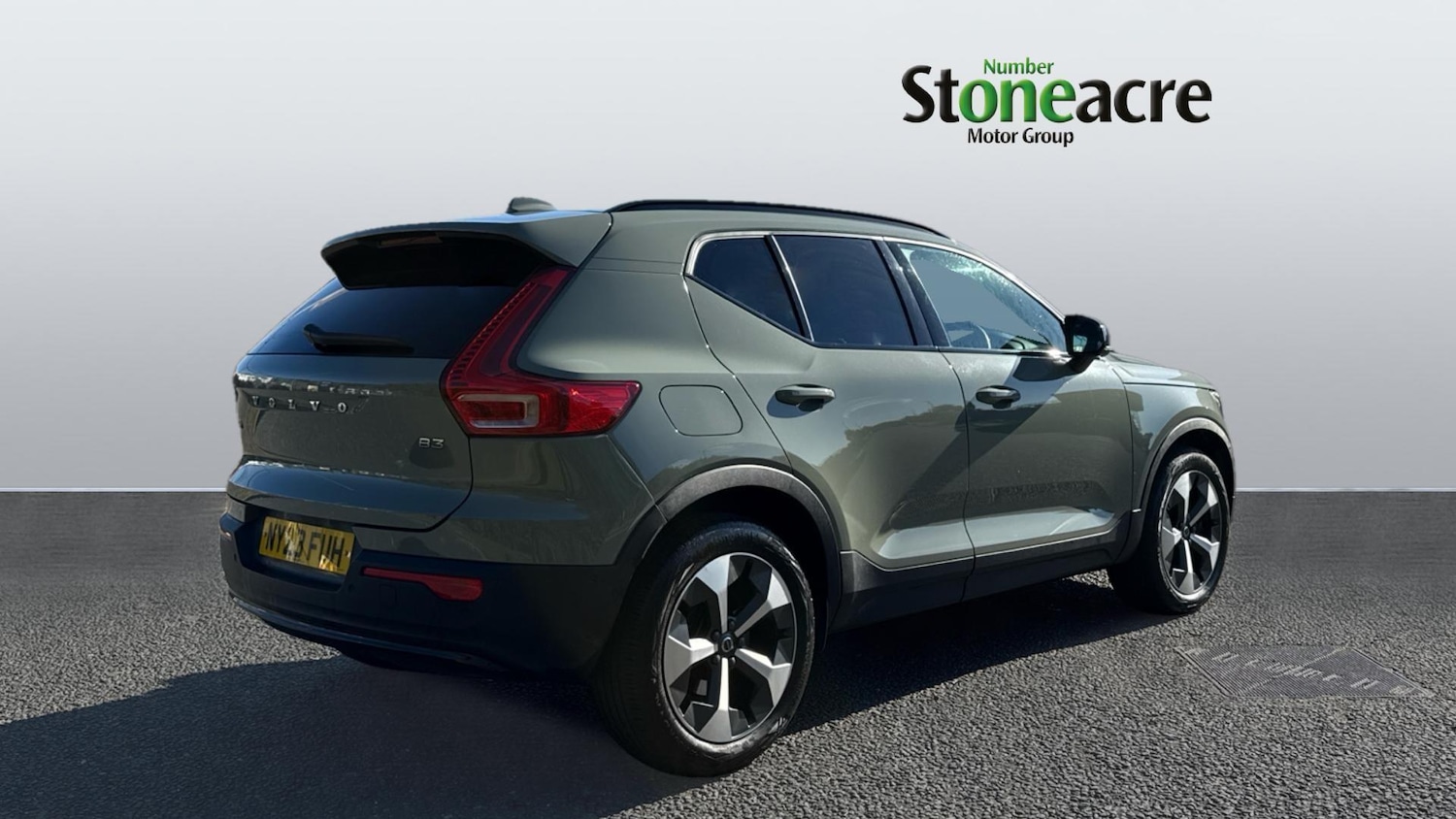Used Volvo XC40 2023 for sale - 76094666: Photo 2