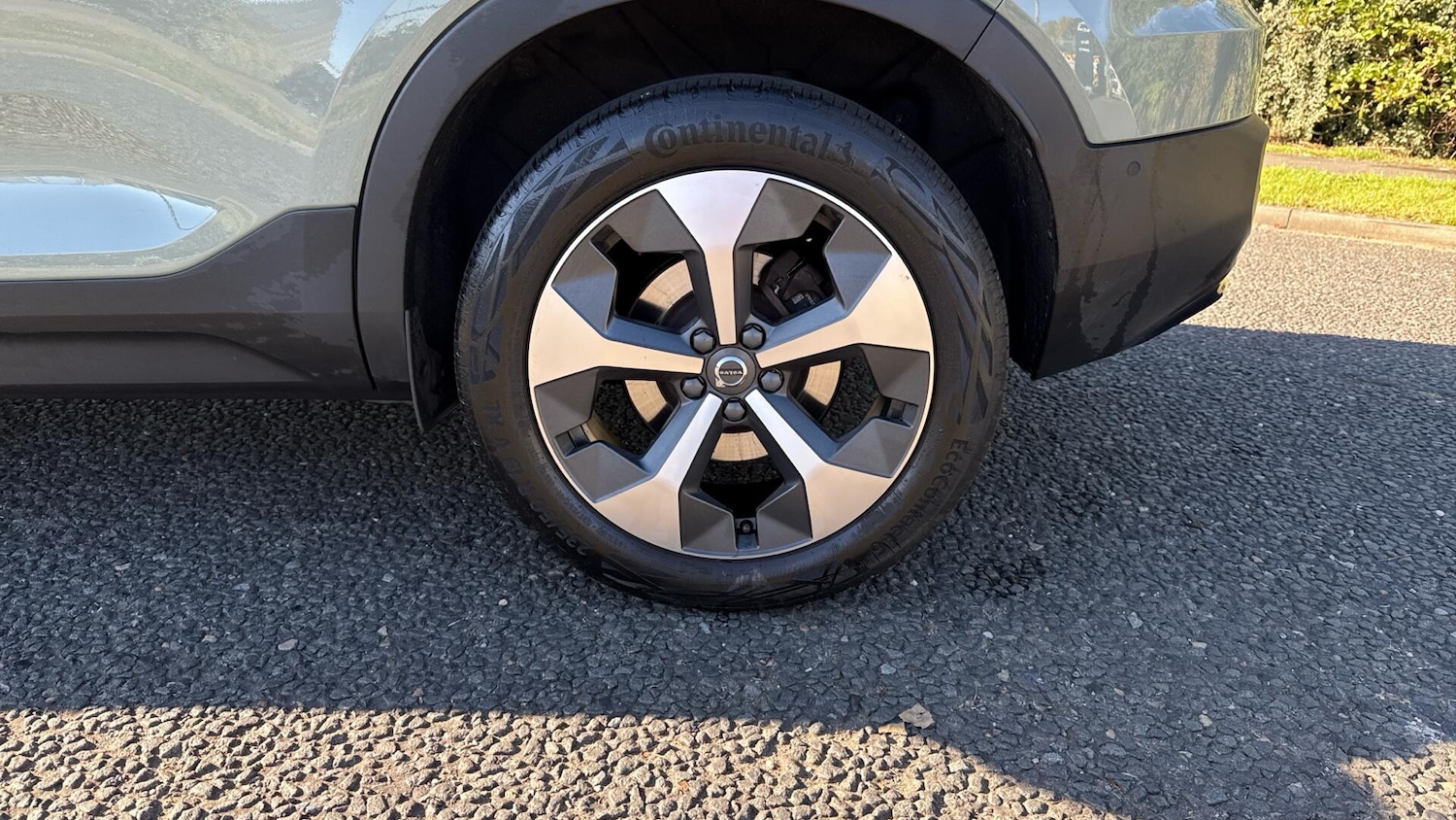 Used Volvo XC40 2023 for sale - 76094666: Photo 36