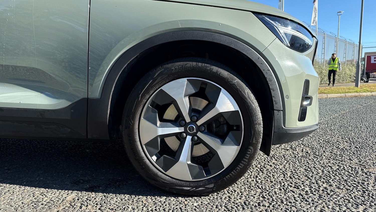 Used Volvo XC40 2023 for sale - 76094666: Photo 9