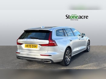 Used Volvo V60 2020 for sale - 76377951: Photo