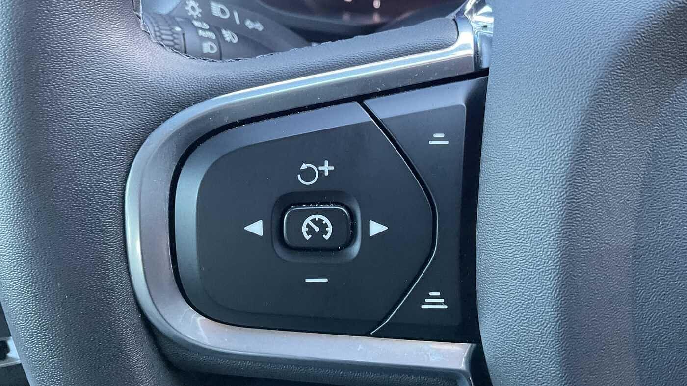 Used Volvo XC60 2022 for sale - 77029386: Photo 23