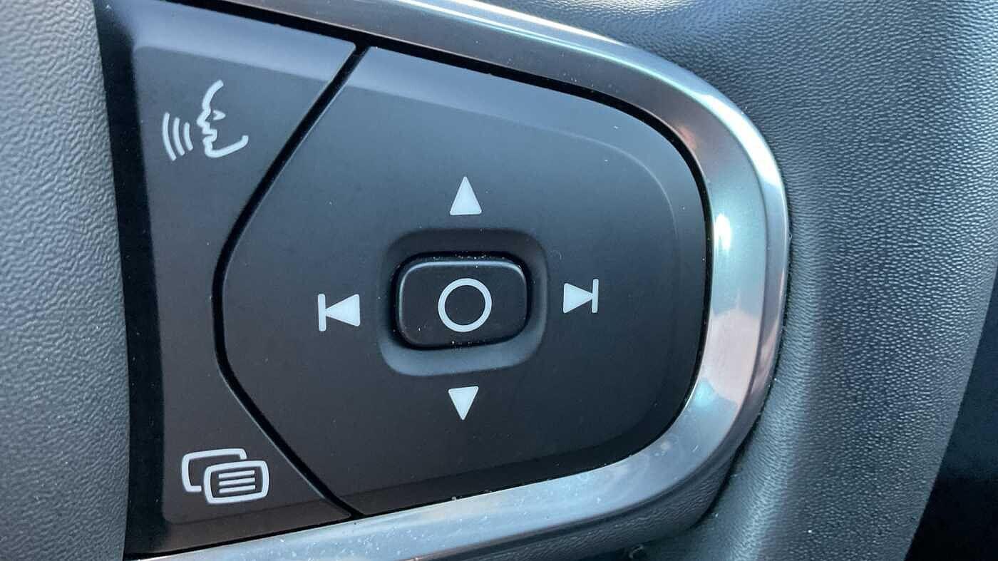 Used Volvo XC60 2022 for sale - 77029386: Photo 24