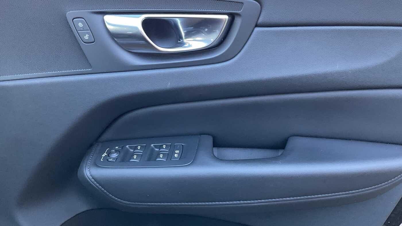 Used Volvo XC60 2022 for sale - 77029386: Photo 31