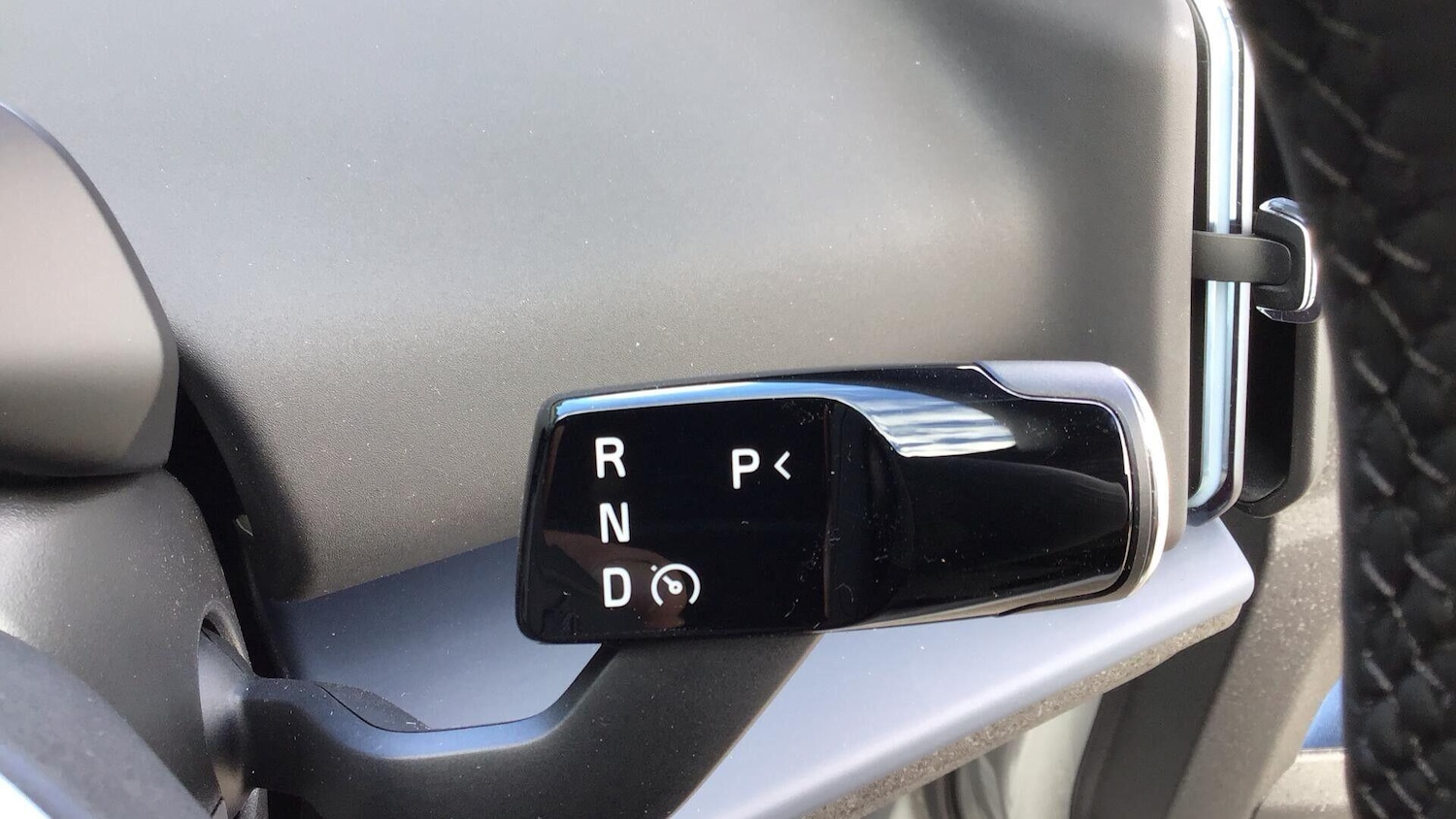 Used Volvo EX30 2025 for sale - 76612987: Photo 17