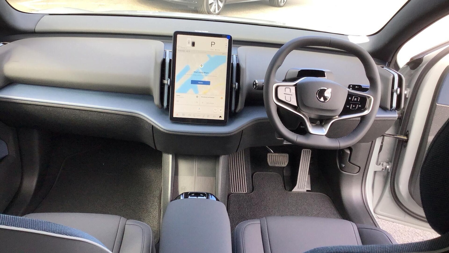 Used Volvo EX30 2025 for sale - 76612987: Photo 5