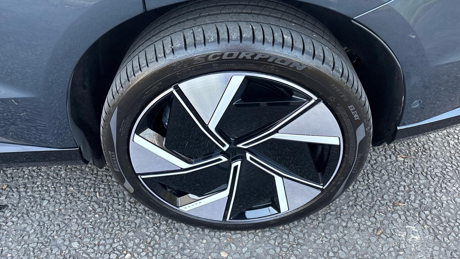 Used Volvo EX90 2024 for sale - 77345369: Photo 39