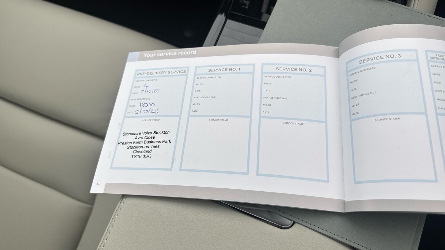 Used Volvo V60 2025 for sale - 76714829: Photo 14