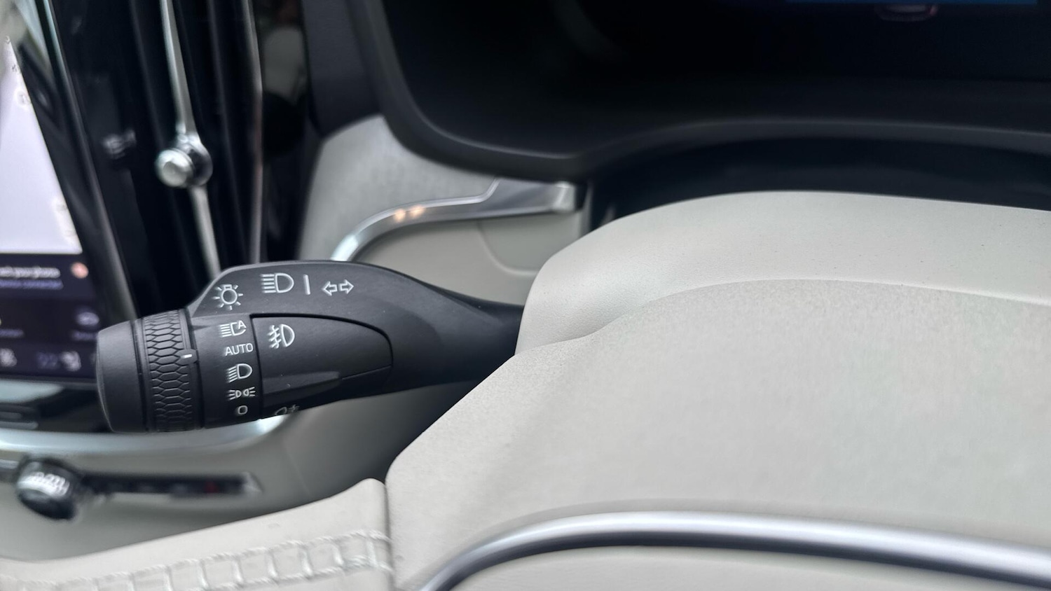 Used Volvo V60 2025 for sale - 76714829: Photo 19