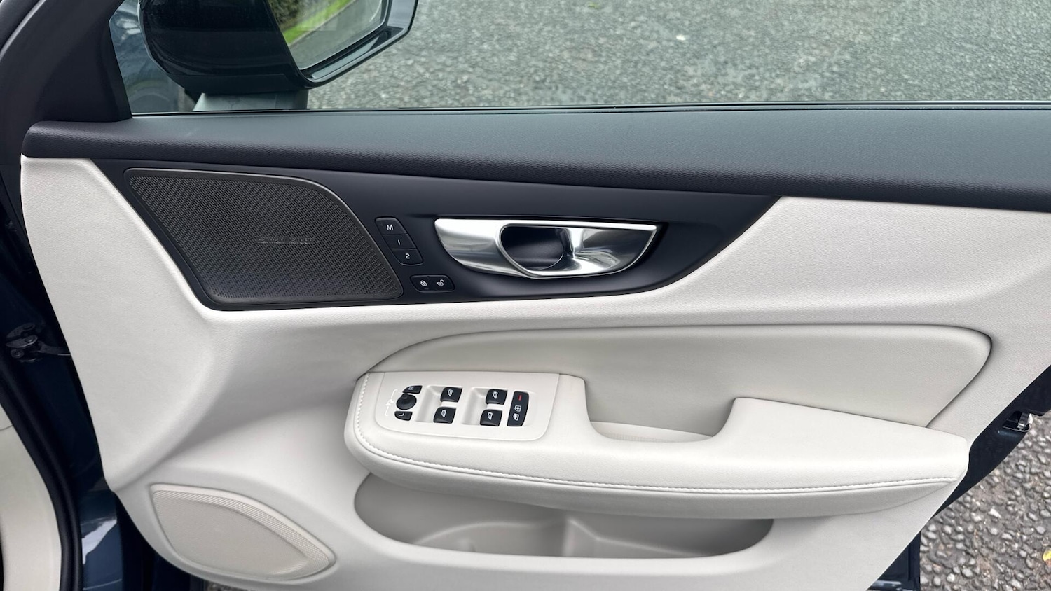 Used Volvo V60 2025 for sale - 76714829: Photo 28