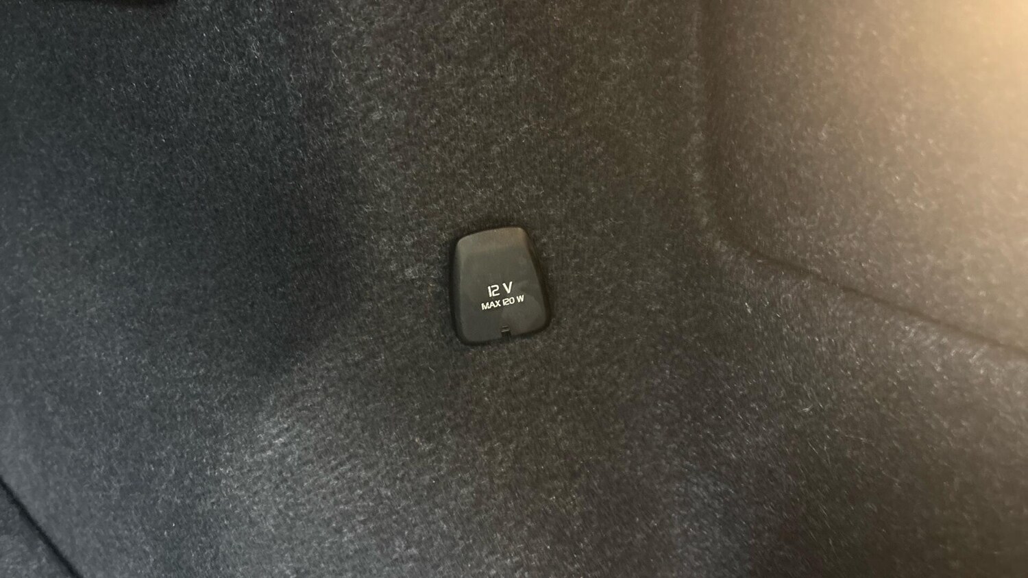 Used Volvo XC40 2021 for sale - 76095181: Photo 19