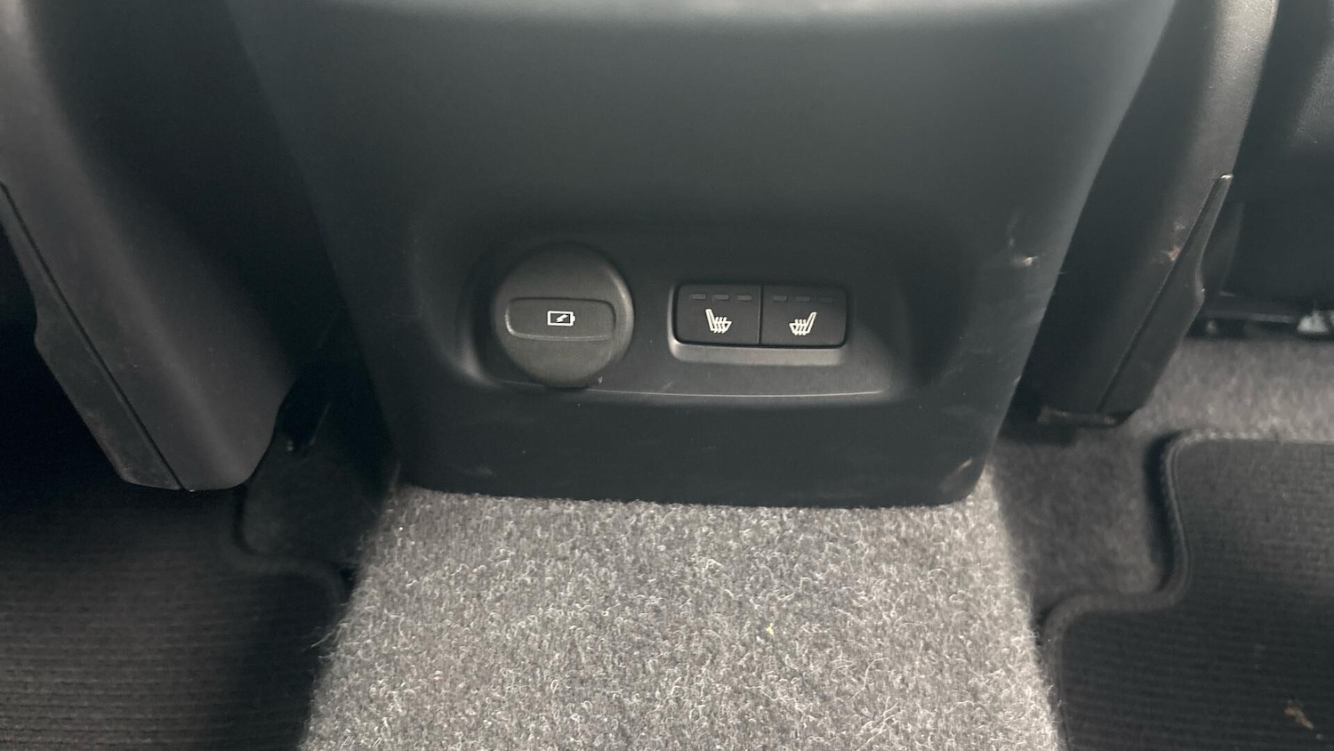 Used Volvo XC40 2021 for sale - 76095181: Photo 23