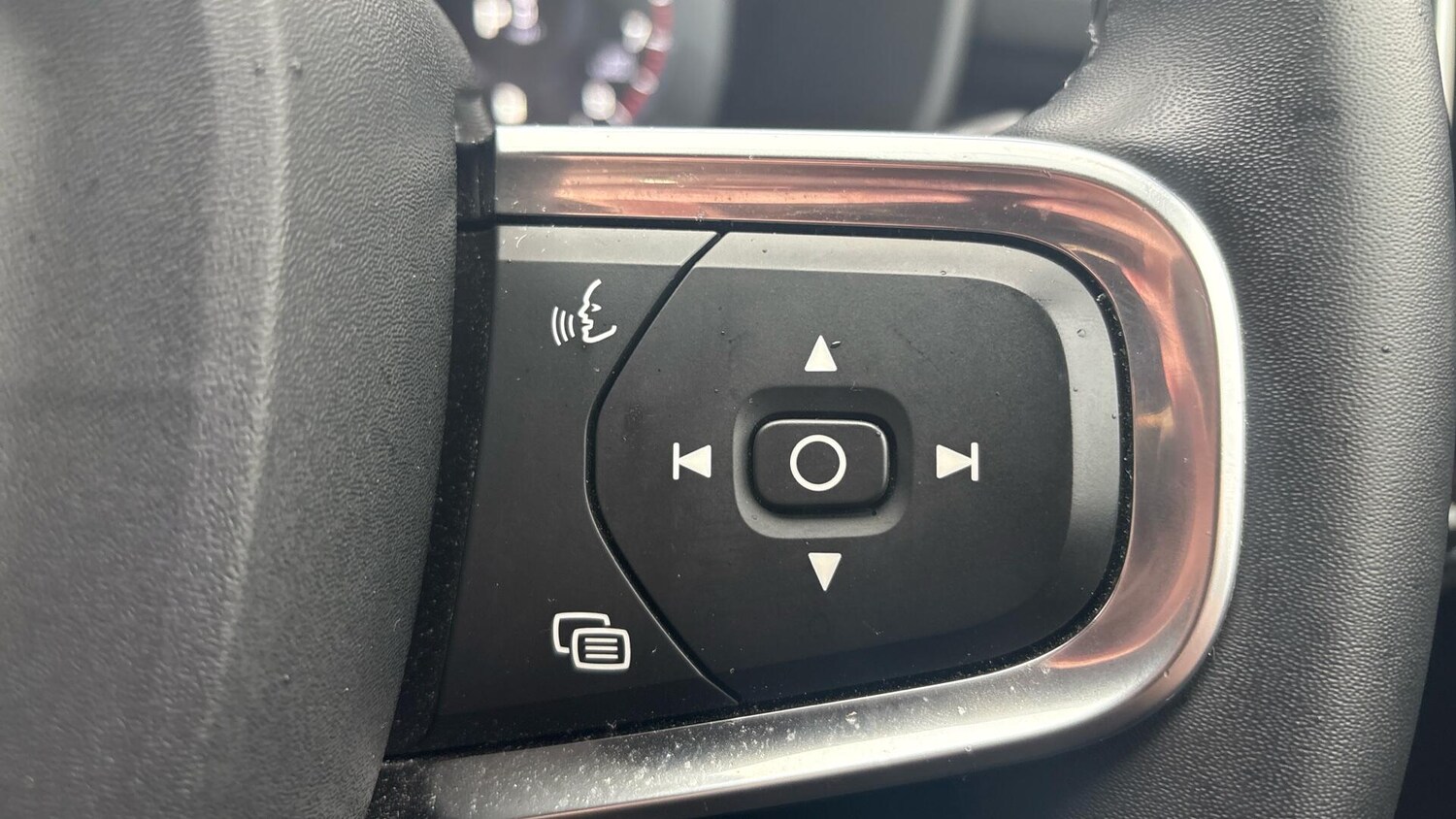 Used Volvo XC40 2021 for sale - 76095181: Photo 28