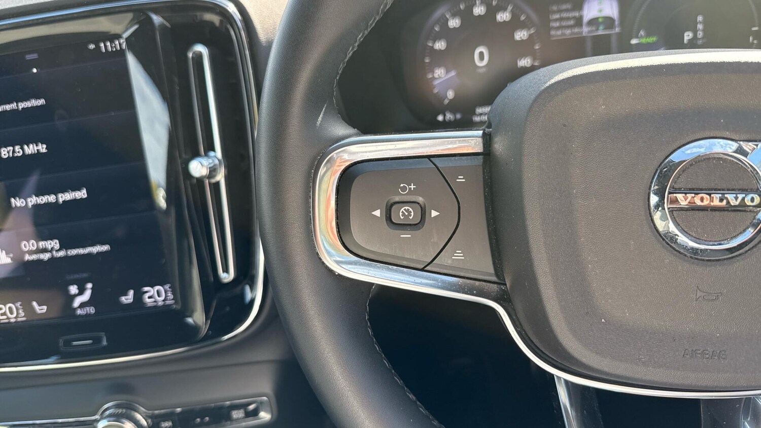 Used Volvo XC40 2022 for sale - 75927326: Photo 20