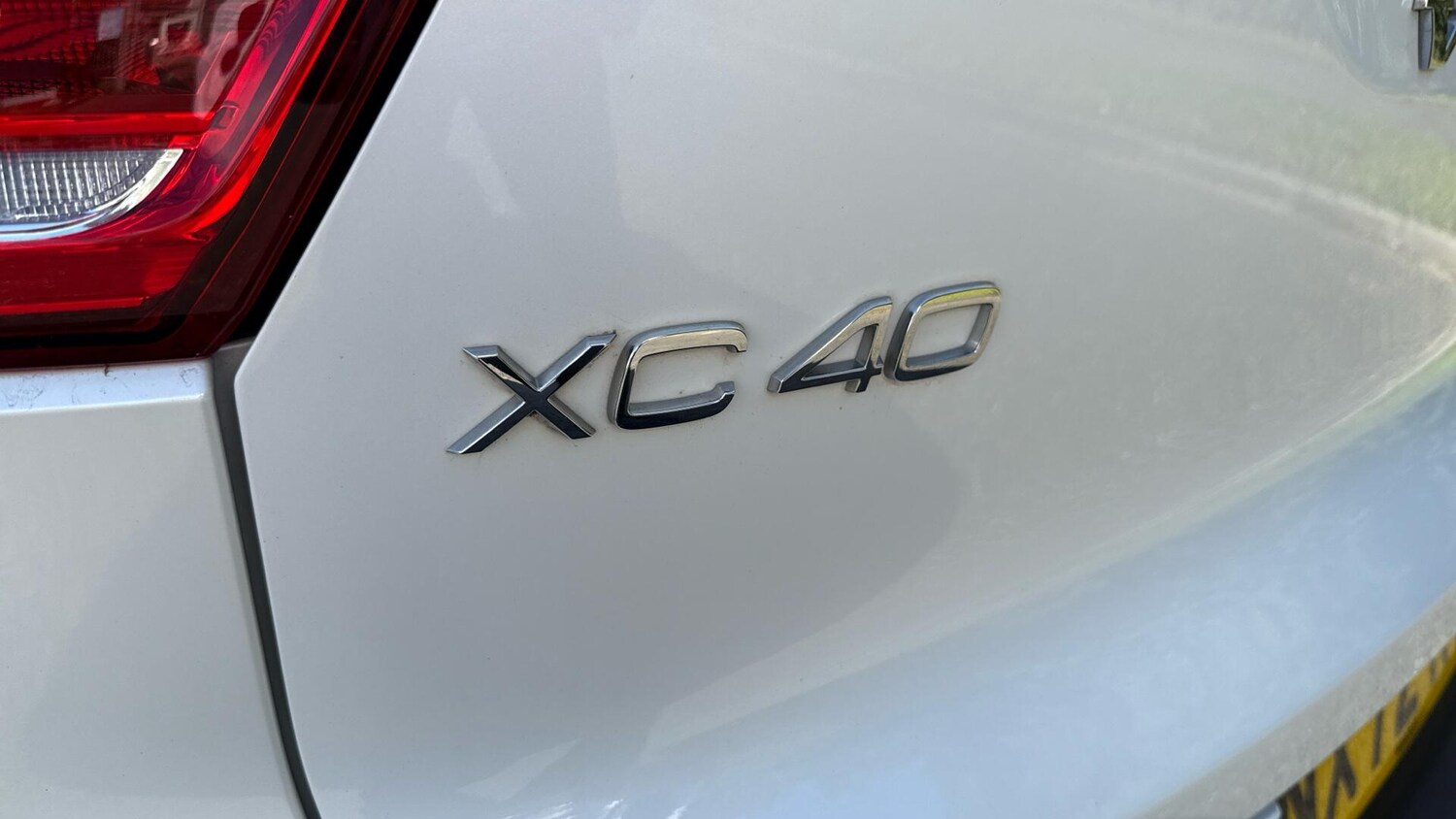 Used Volvo XC40 2022 for sale - 75927326: Photo 33