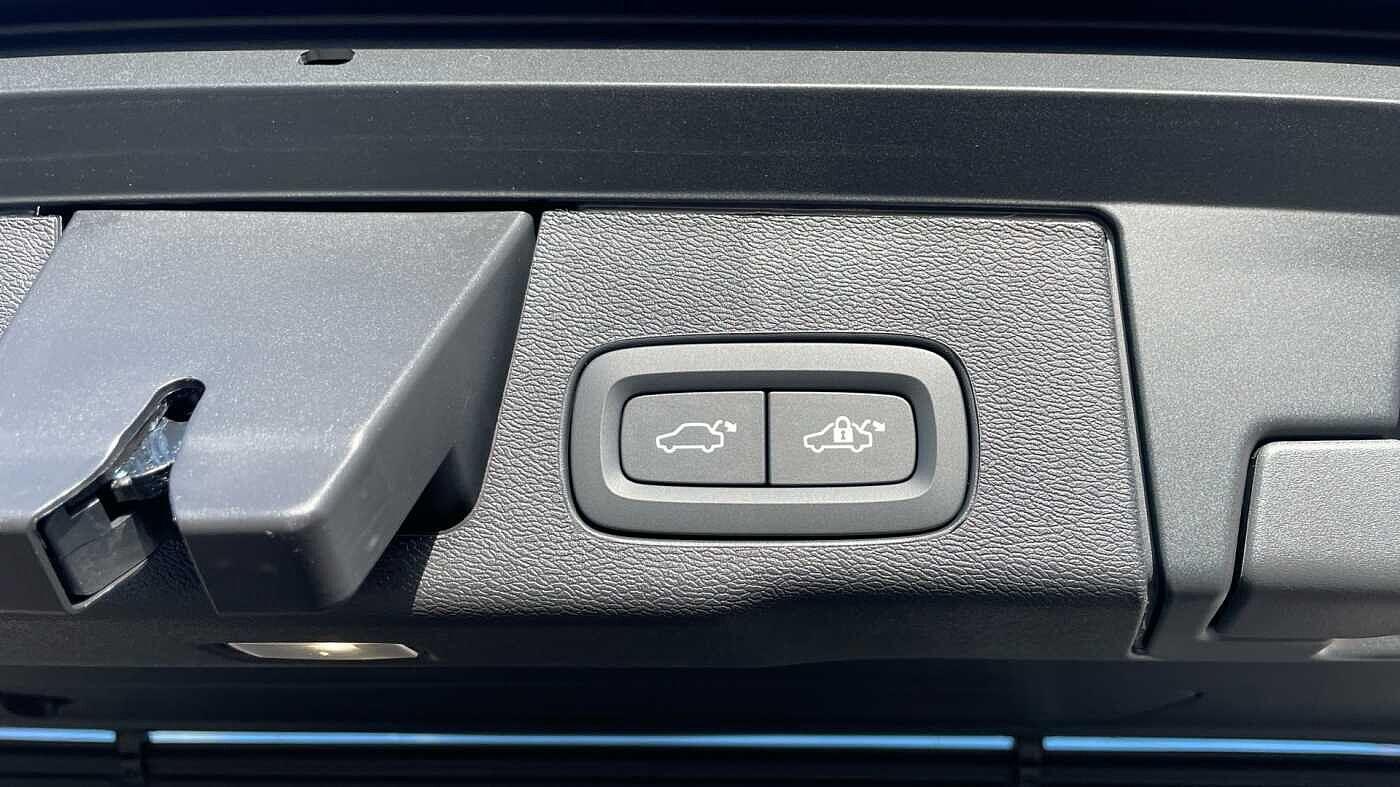 Used Volvo XC60 2026 for sale - 77892428: Photo 16