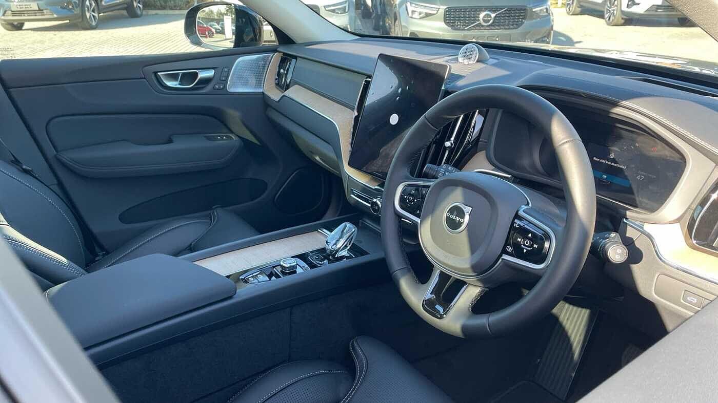 Used Volvo XC60 2026 for sale - 77892428: Photo 5