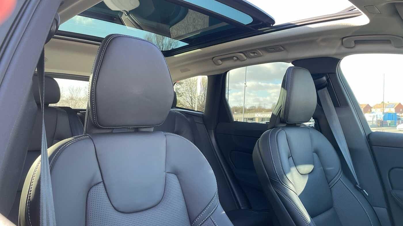 Used Volvo XC60 2026 for sale - 77892428: Photo 8