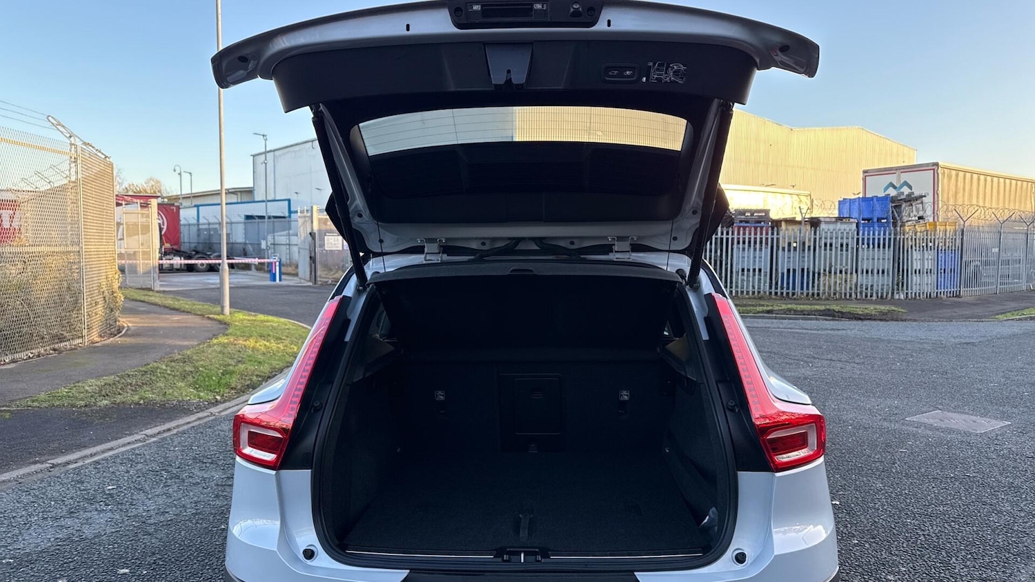 Used Volvo XC40 2020 for sale - 77203155: Photo 13