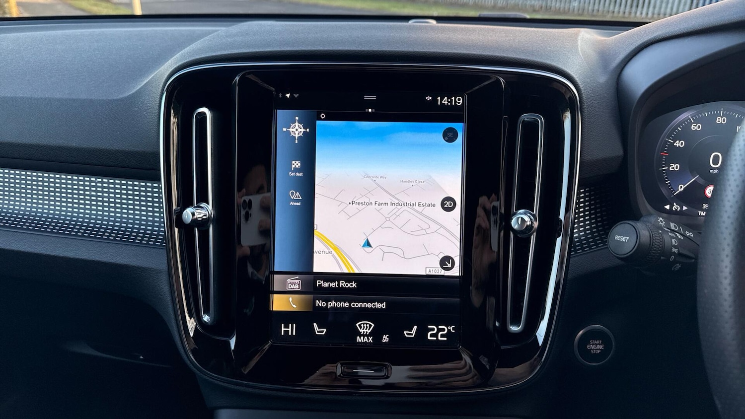 Used Volvo XC40 2020 for sale - 77203155: Photo 17