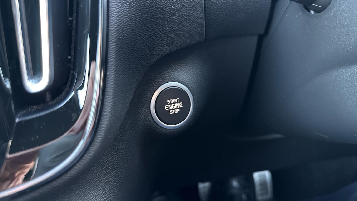 Used Volvo XC40 2020 for sale - 77203155: Photo 25