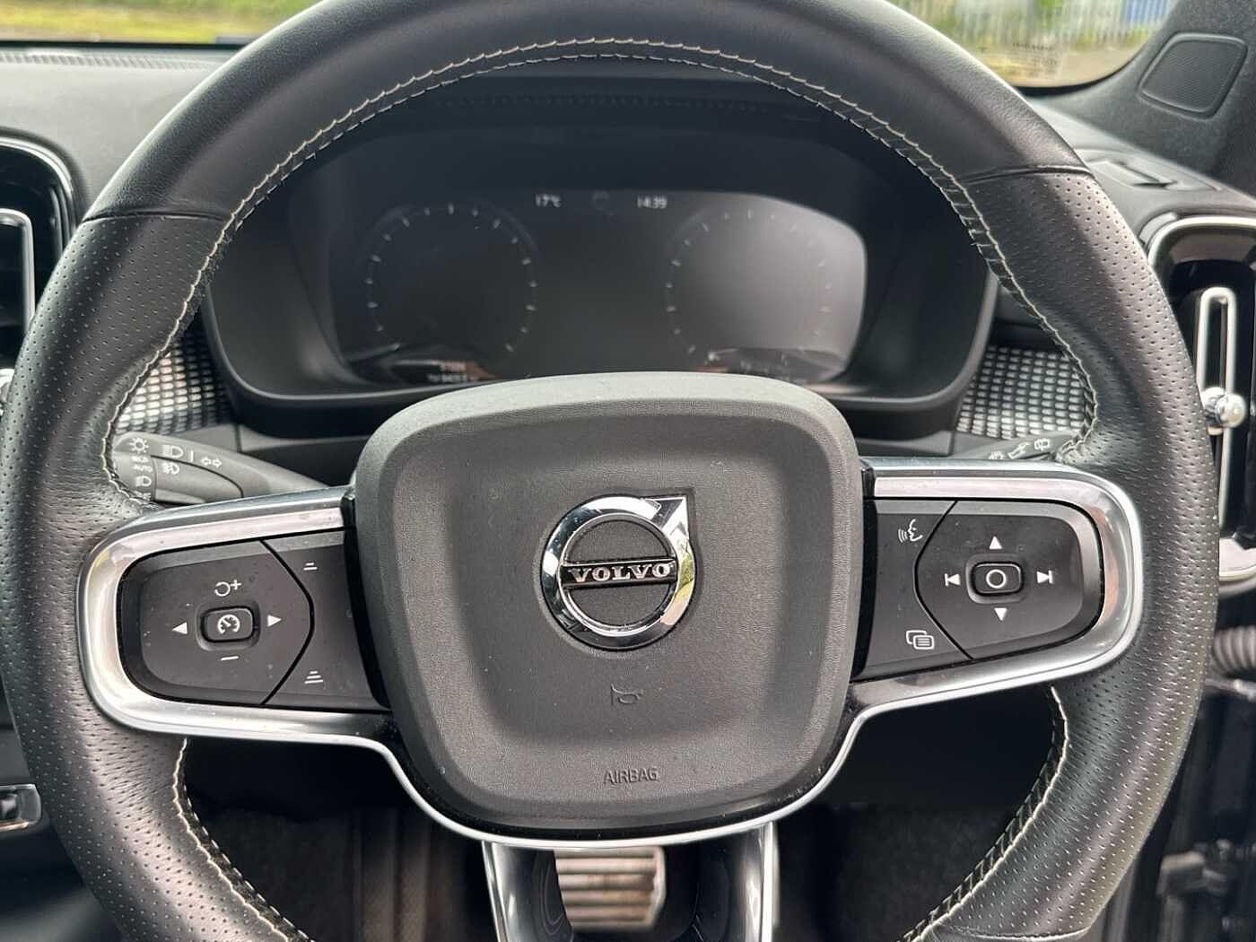 Used Volvo XC40 2025 for sale - 76094907: Photo 10