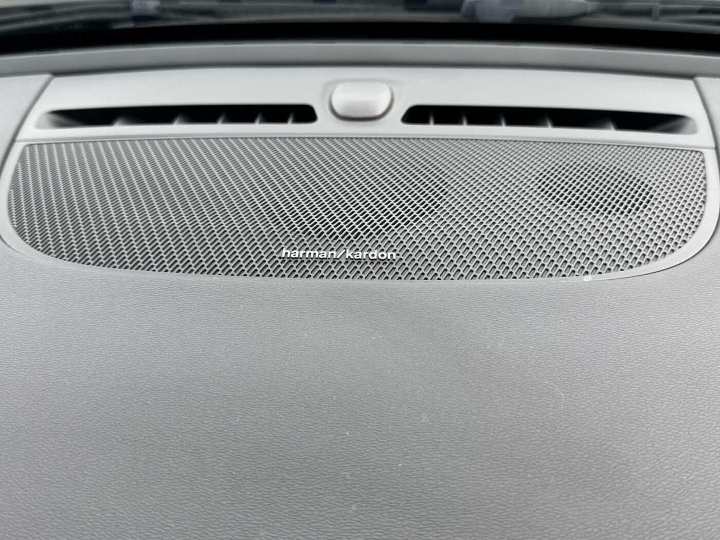 Used Volvo XC40 2025 for sale - 76094907: Photo 23