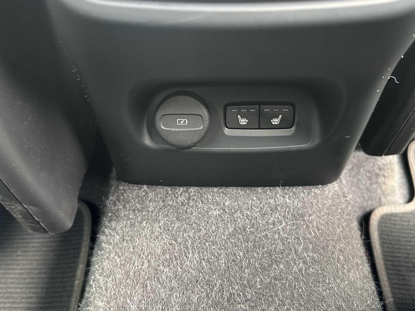 Used Volvo XC40 2025 for sale - 76094907: Photo 33