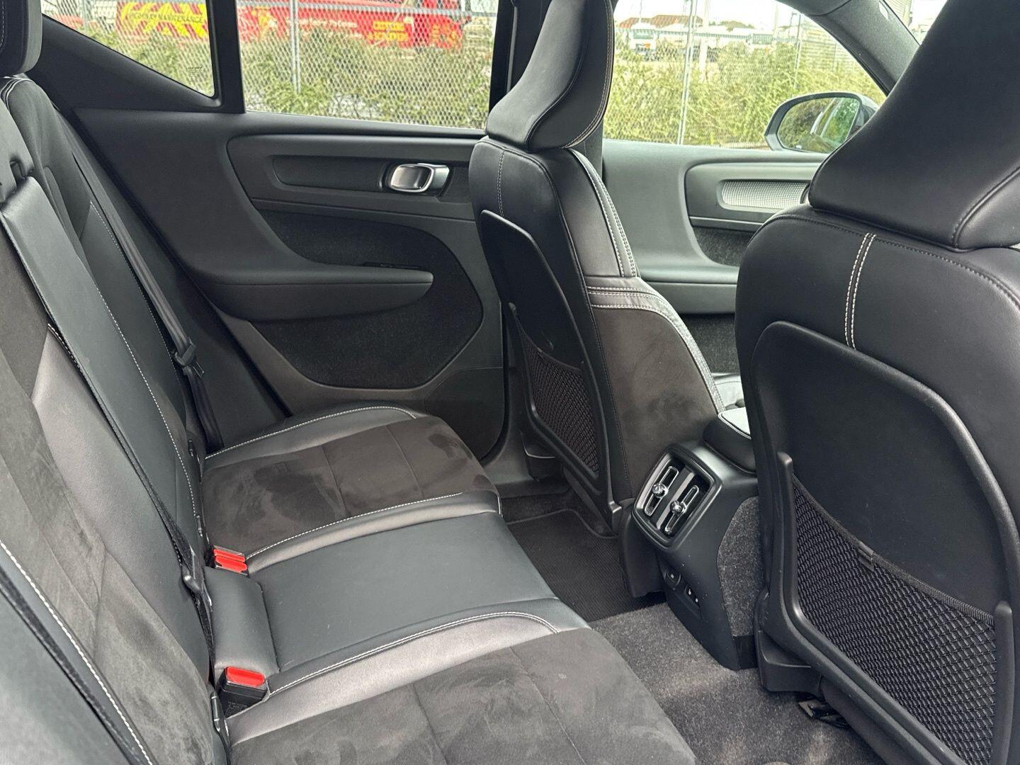 Used Volvo XC40 2025 for sale - 76094907: Photo 39