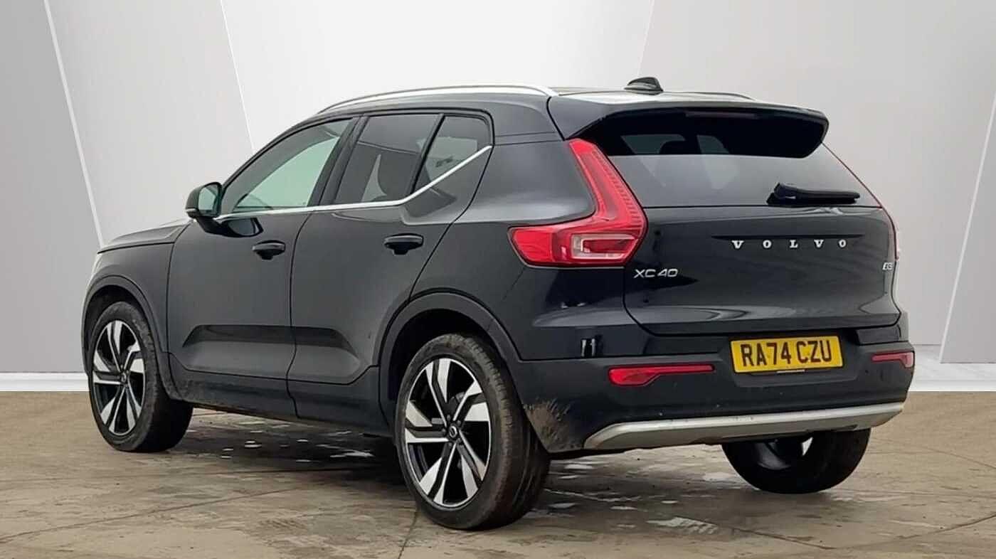 Used Volvo XC40 2025 for sale - 77646419: Photo 3